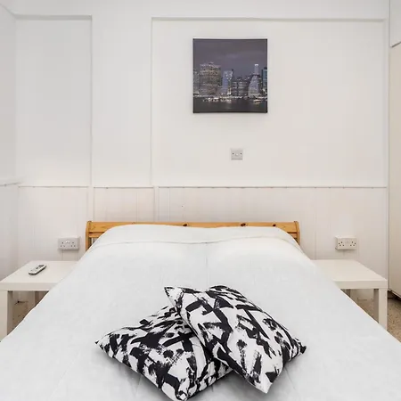 Apartman The Square 703 *
